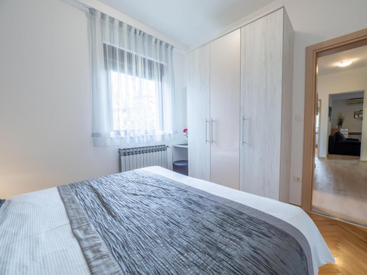 Apartments Zlatko & Mira Dorcic باشْكا المظهر الخارجي الصورة