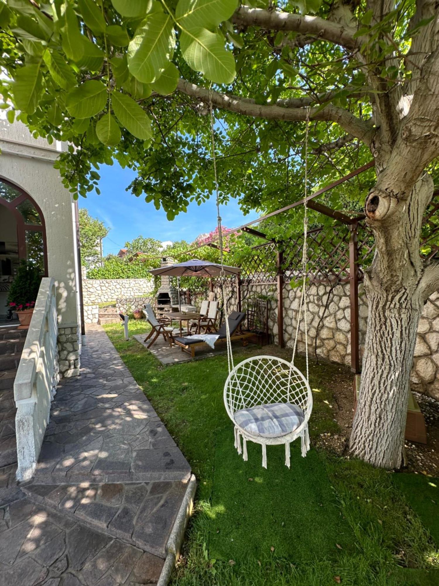 Apartments Zlatko & Mira Dorcic باشْكا المظهر الخارجي الصورة